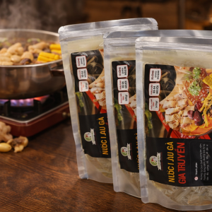 Nước lẩu gà giun quế